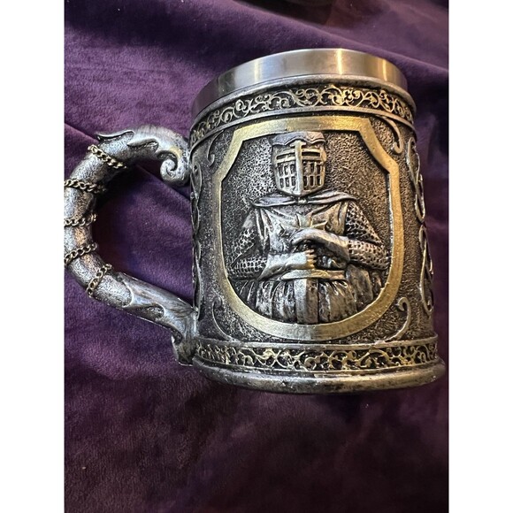 Knights Templar Mug Resin And Stainless Steel Construction Holds 500 - 600 mL - Picture 1 of 4